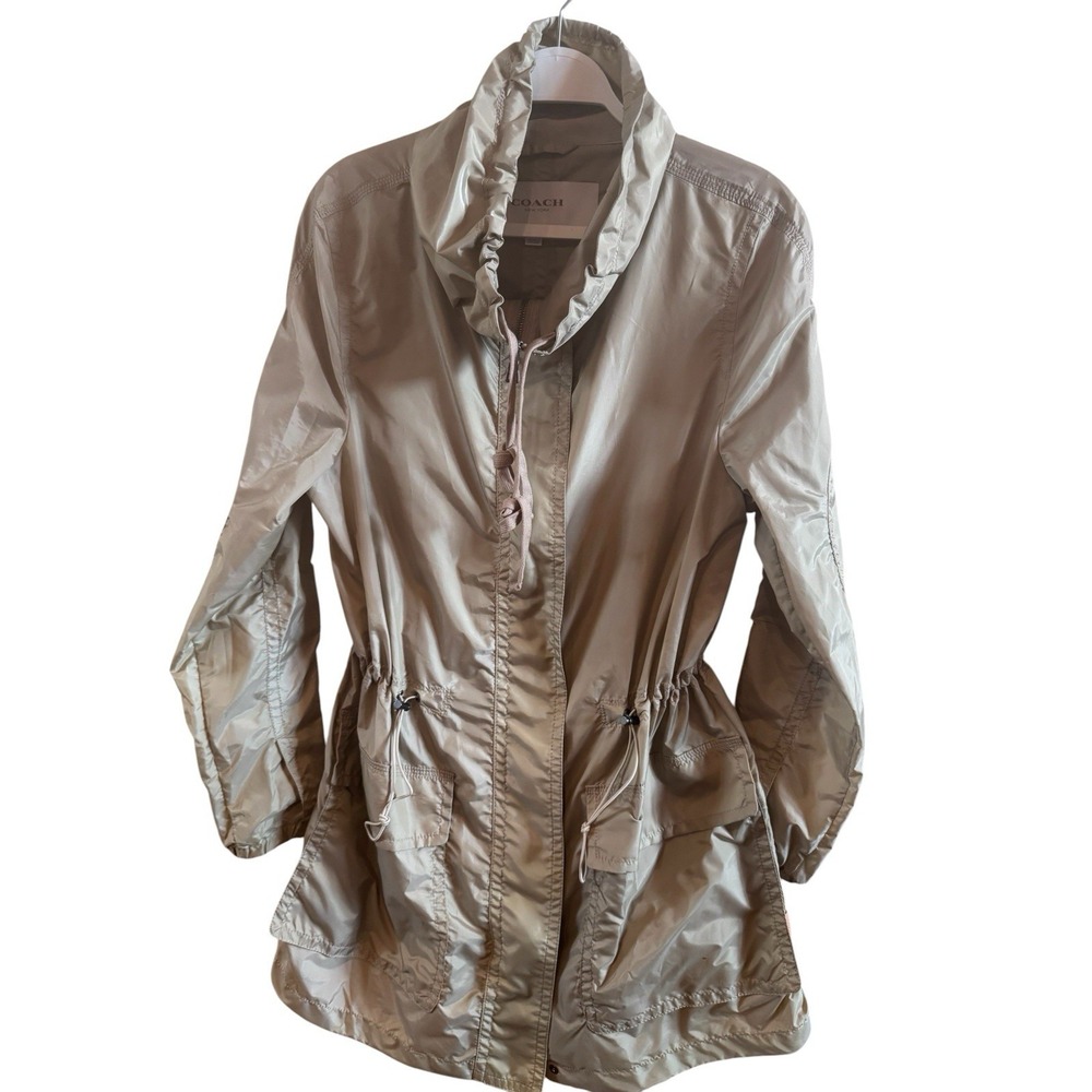 Coach New York Beige Lightweight Hooded Rain Jacket Sz Small Draw Waist Pockets